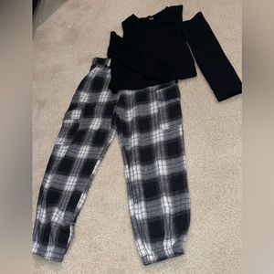 Very Cute Girls Size 140 (9-10) Two Piece Cold Shoulder Outfit 🖤Bundle&Save🖤